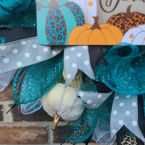 Pumpkin Fall Autumn Harvest Wreath, Gorgeous Fall Decor -24" diameter - Picture 6 of 7